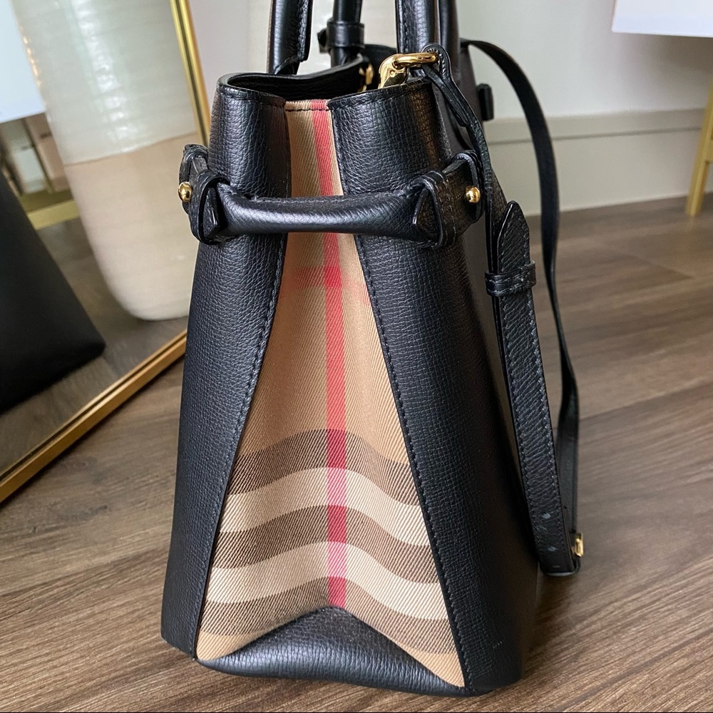 Burberry Leather Bag - Picture 4 of 14